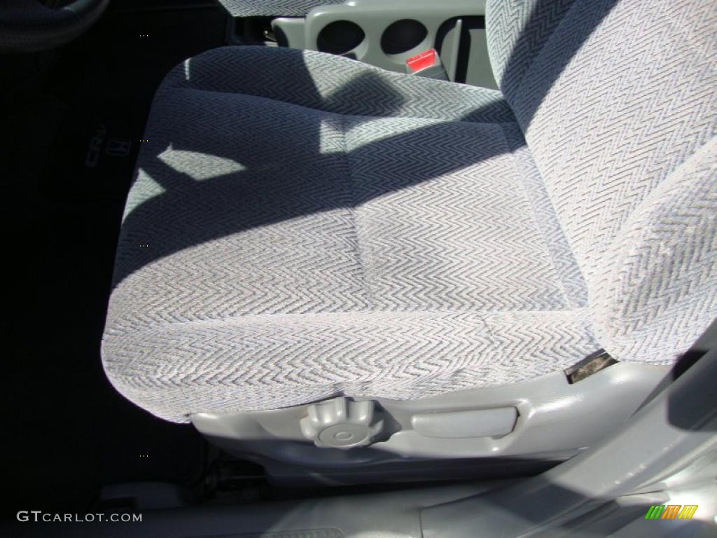 1998 CR-V LX 4WD - Sebring Silver Metallic / Charcoal photo #14