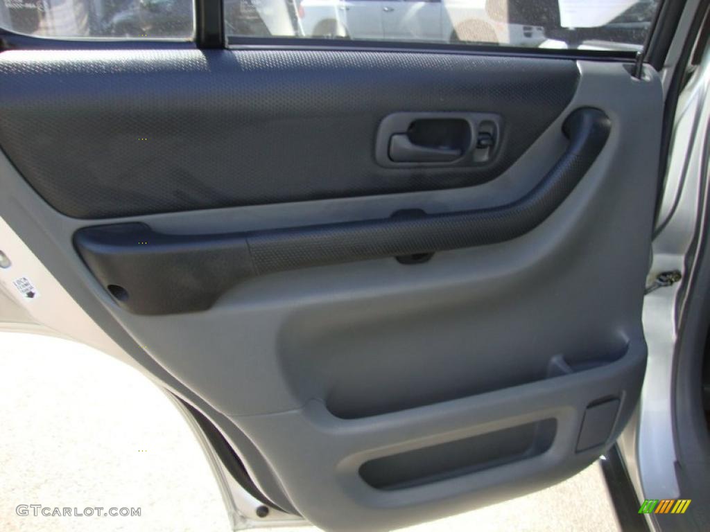 1998 CR-V LX 4WD - Sebring Silver Metallic / Charcoal photo #21