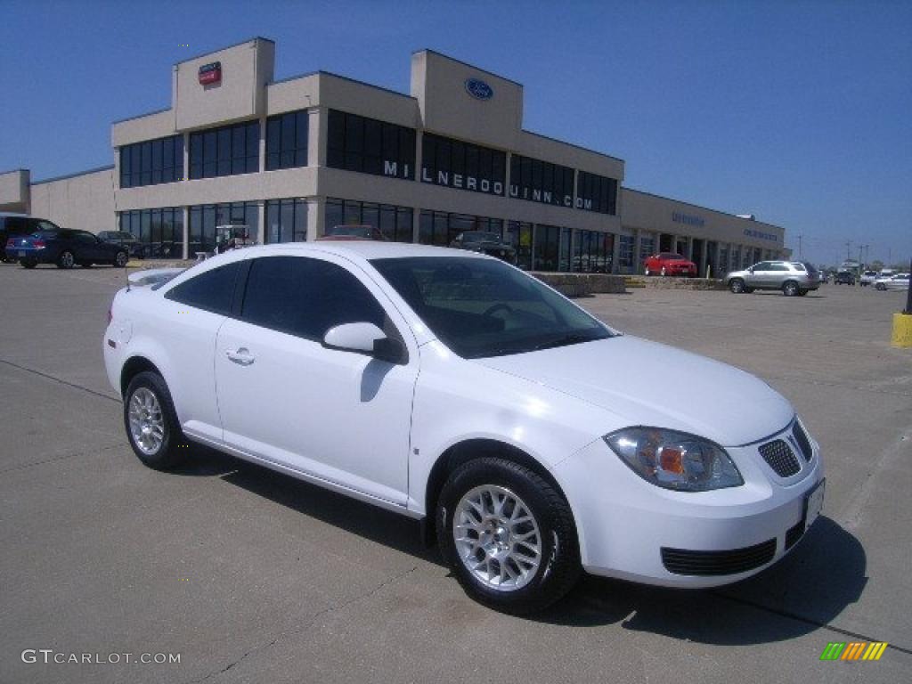 Summit White Pontiac G5