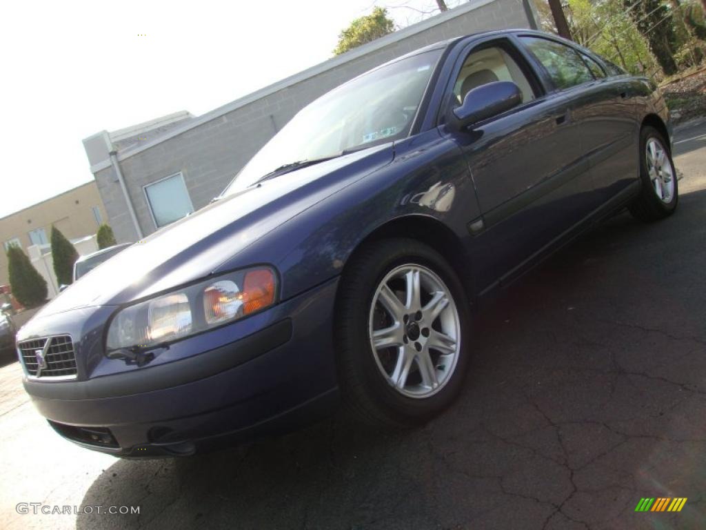 2001 S60 2.4T - Cosmos Blue Metallic / Taupe/Light Taupe photo #1