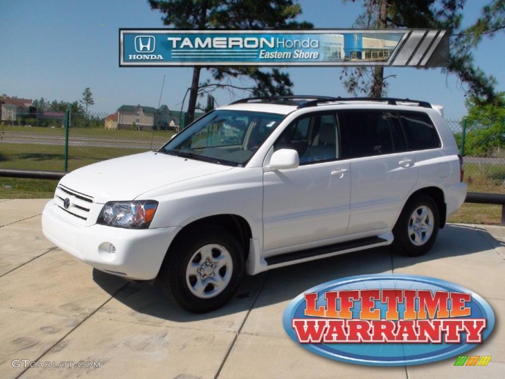 2004 Highlander I4 - Super White / Ivory photo #1