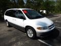 White 1996 Dodge Grand Caravan LE