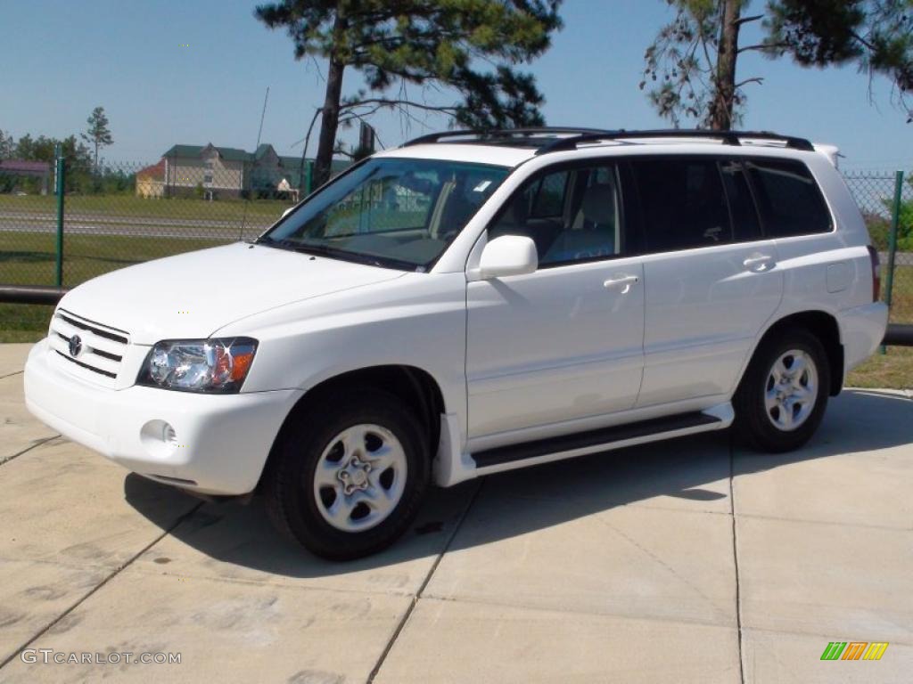 2004 Highlander I4 - Super White / Ivory photo #14