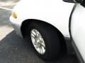 1996 White Dodge Grand Caravan LE  photo #18