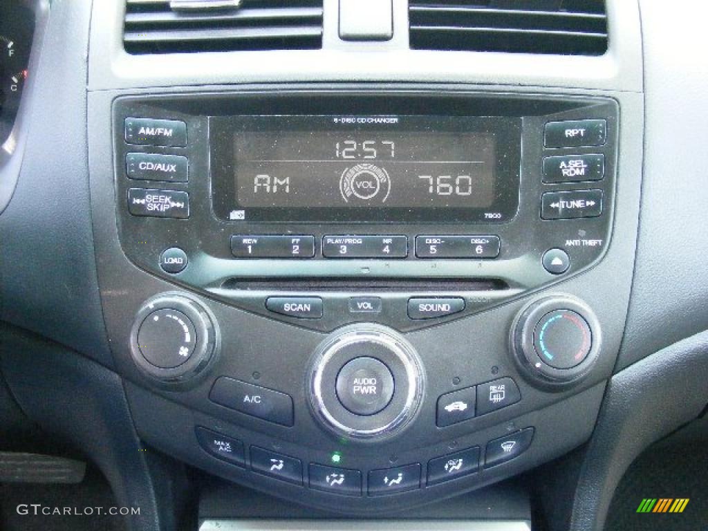2003 Accord EX Sedan - Satin Silver Metallic / Black photo #18