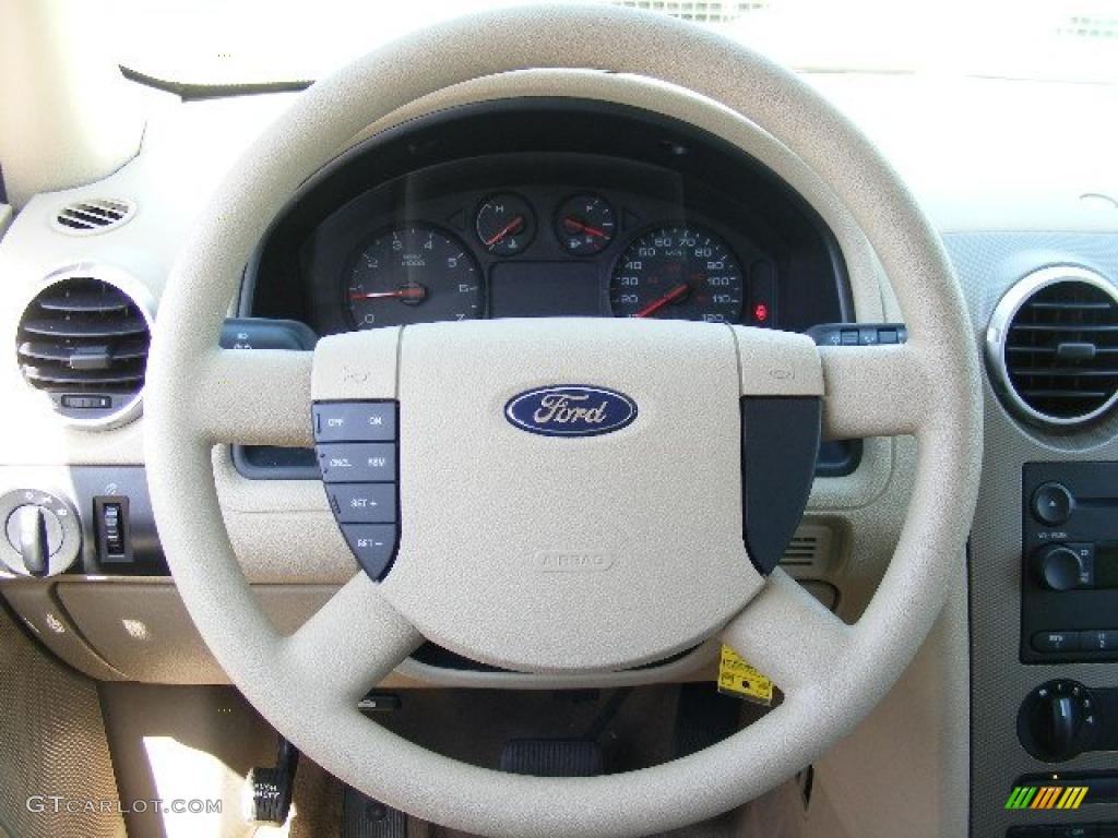 2005 Ford Freestyle SEL Pebble Steering Wheel Photo #28426118