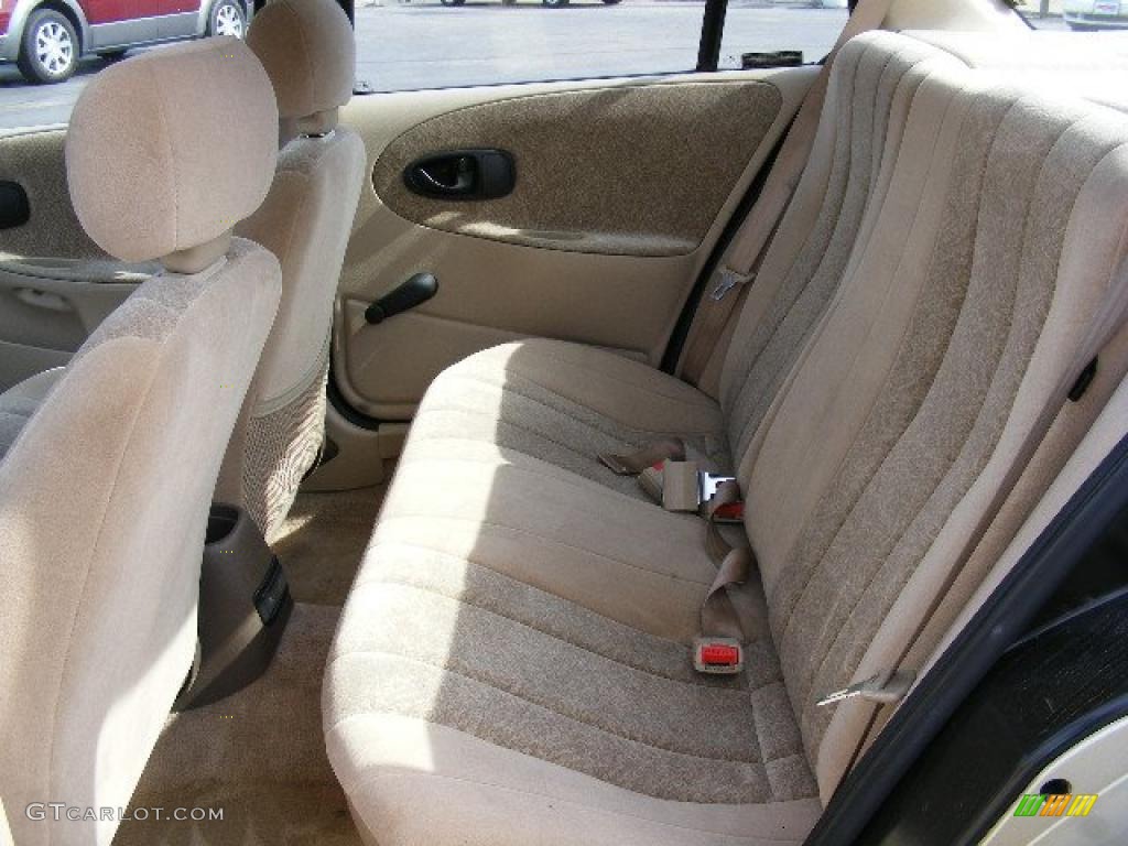 1996 S Series SL2 Sedan - Gold / Beige photo #11