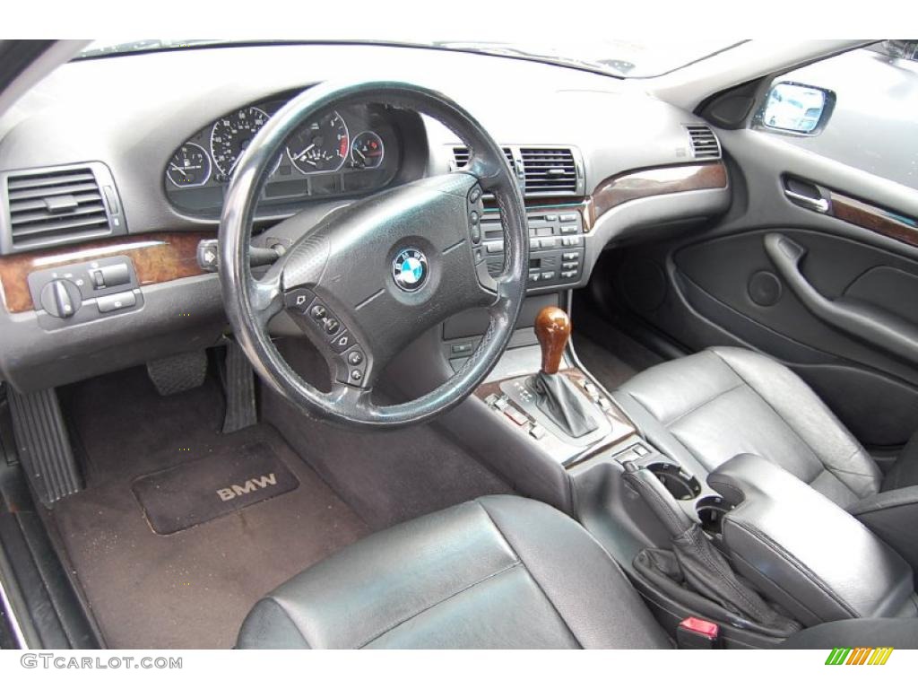 2001 3 Series 330i Sedan - Jet Black / Black photo #2