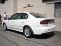 White Frost Pearl - Legacy L Sedan Photo No. 7