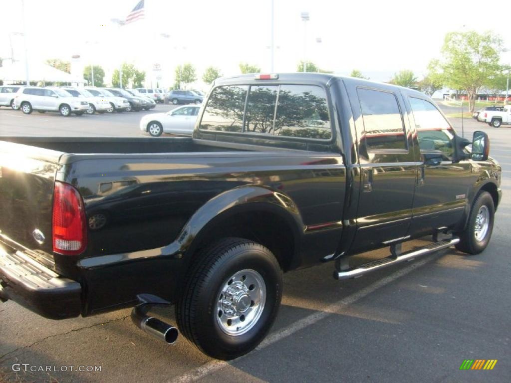 2003 F250 Super Duty XLT Crew Cab - Black / Medium Flint Grey photo #4