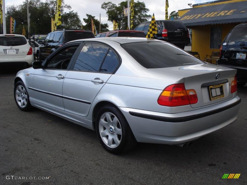 2004 3 Series 325i Sedan - Titanium Silver Metallic / Black photo #4