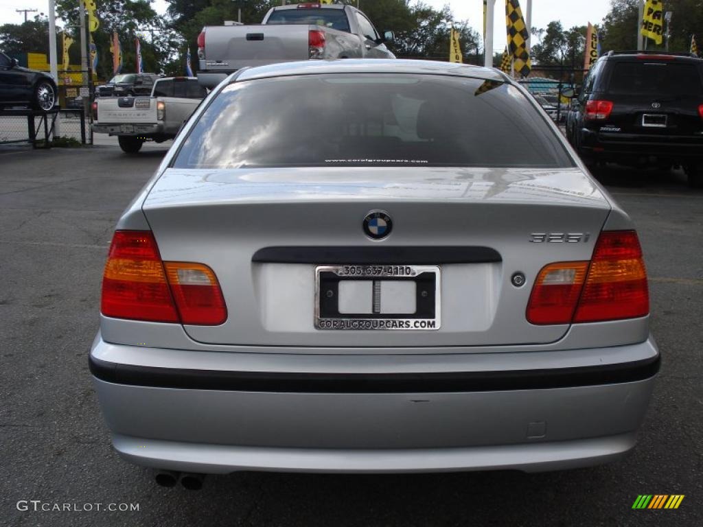 2004 3 Series 325i Sedan - Titanium Silver Metallic / Black photo #5