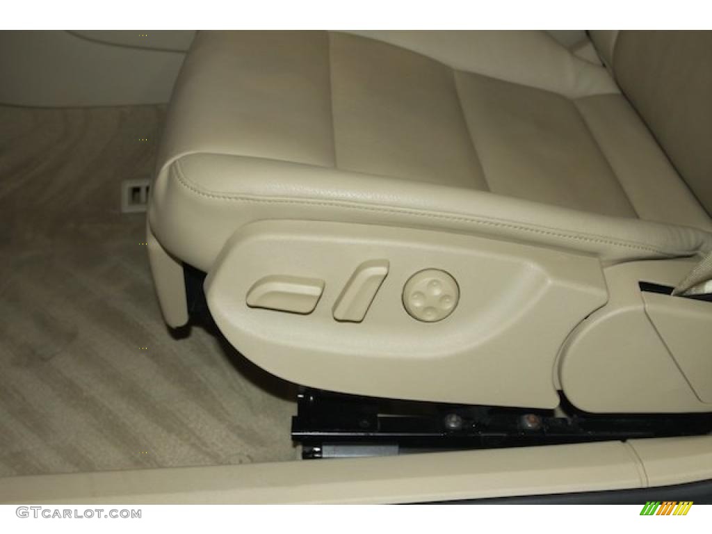 2008 A4 2.0T Special Edition Sedan - Ibis White / Light Gray photo #20