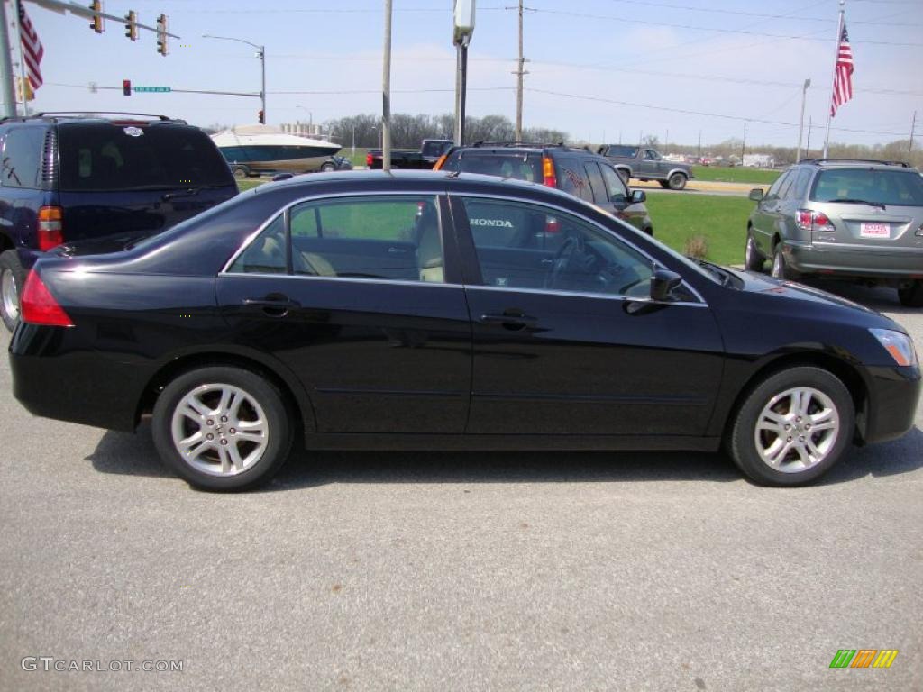 2007 Accord EX-L Sedan - Nighthawk Black Pearl / Ivory photo #6