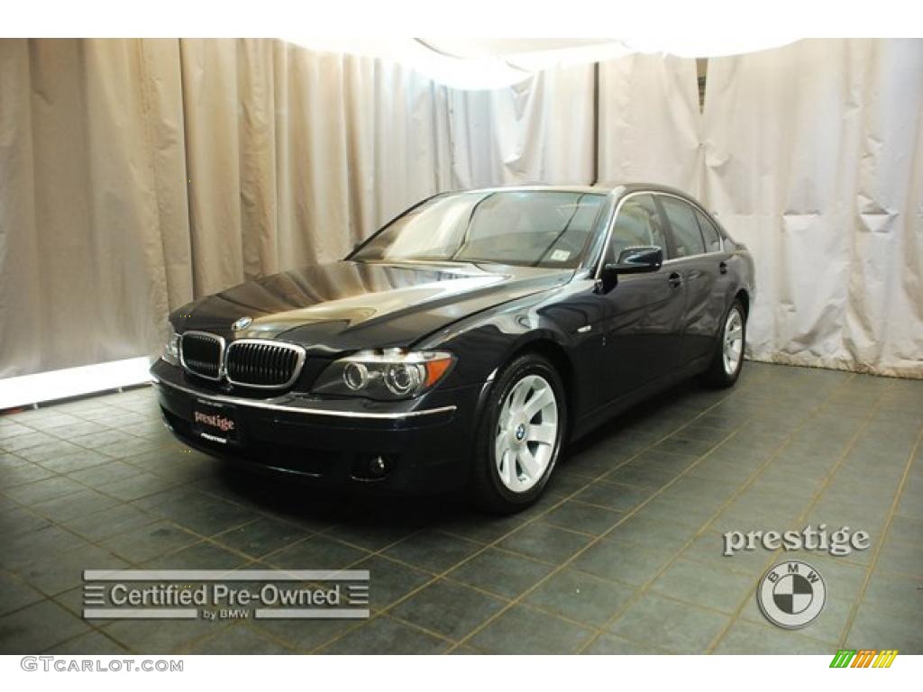 Jet Black BMW 7 Series