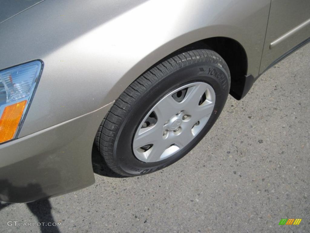 2006 Accord LX Sedan - Desert Mist Metallic / Ivory photo #9