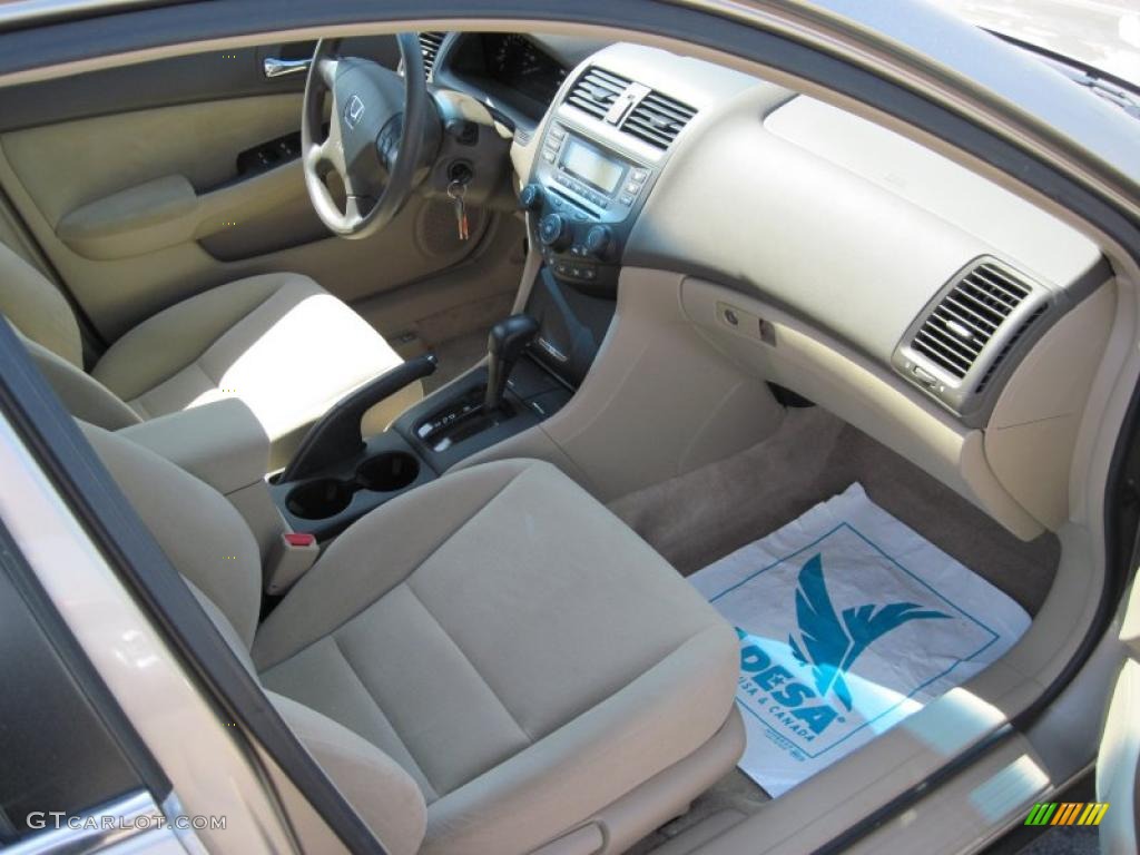 2006 Accord LX Sedan - Desert Mist Metallic / Ivory photo #16