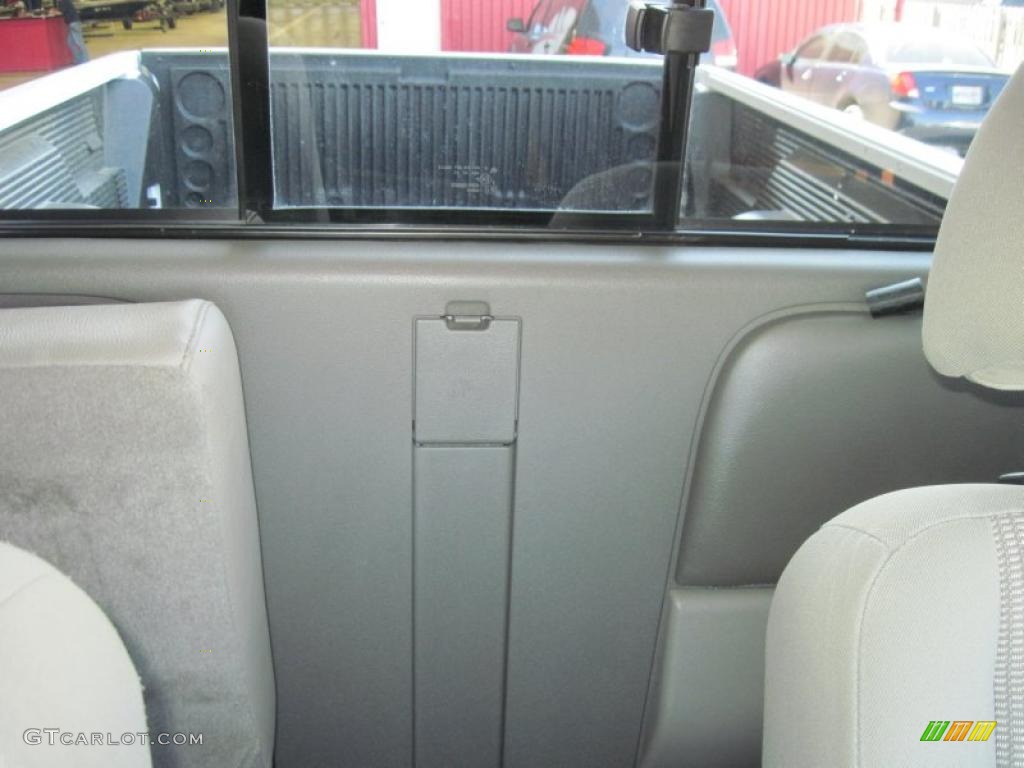 2007 Dakota SLT Club Cab - Bright White / Medium Slate Gray photo #7