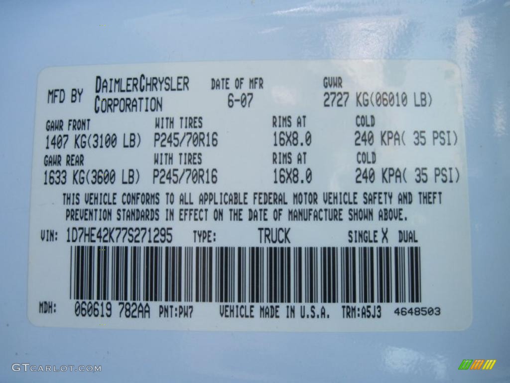 2007 Dakota SLT Club Cab - Bright White / Medium Slate Gray photo #11