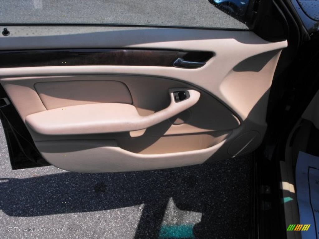 2002 3 Series 325i Sedan - Jet Black / Beige photo #11