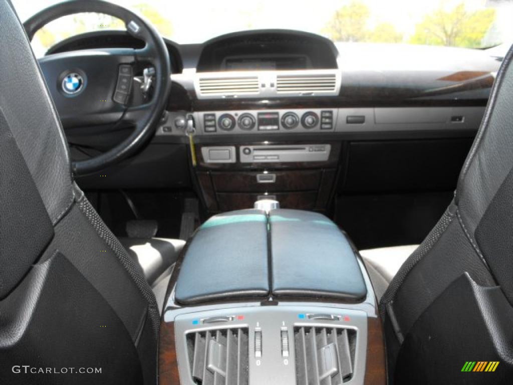 2006 7 Series 750i Sedan - Titanium Silver Metallic / Black/Black photo #13