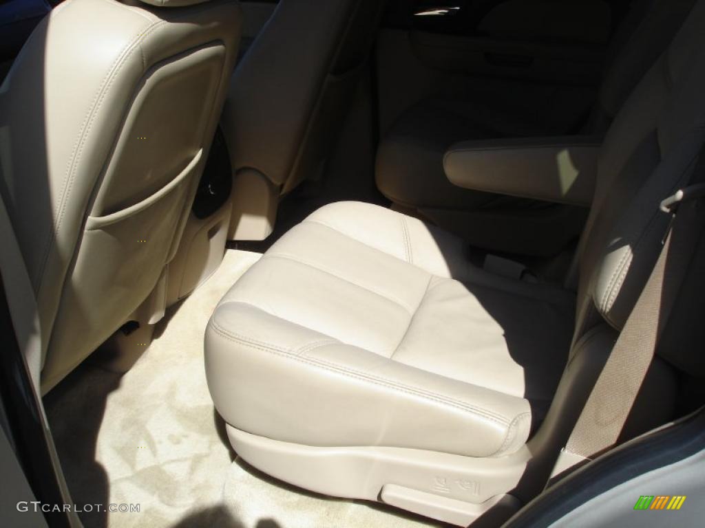 2007 Yukon Denali AWD - Gold Mist Metallic / Cocoa/Light Cashmere photo #10