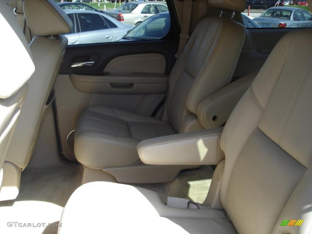2007 Yukon Denali AWD - Gold Mist Metallic / Cocoa/Light Cashmere photo #12