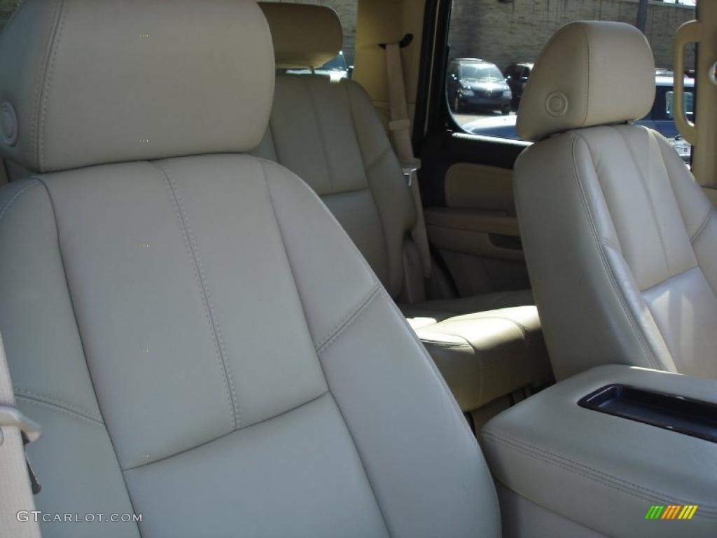 2007 Yukon Denali AWD - Gold Mist Metallic / Cocoa/Light Cashmere photo #36
