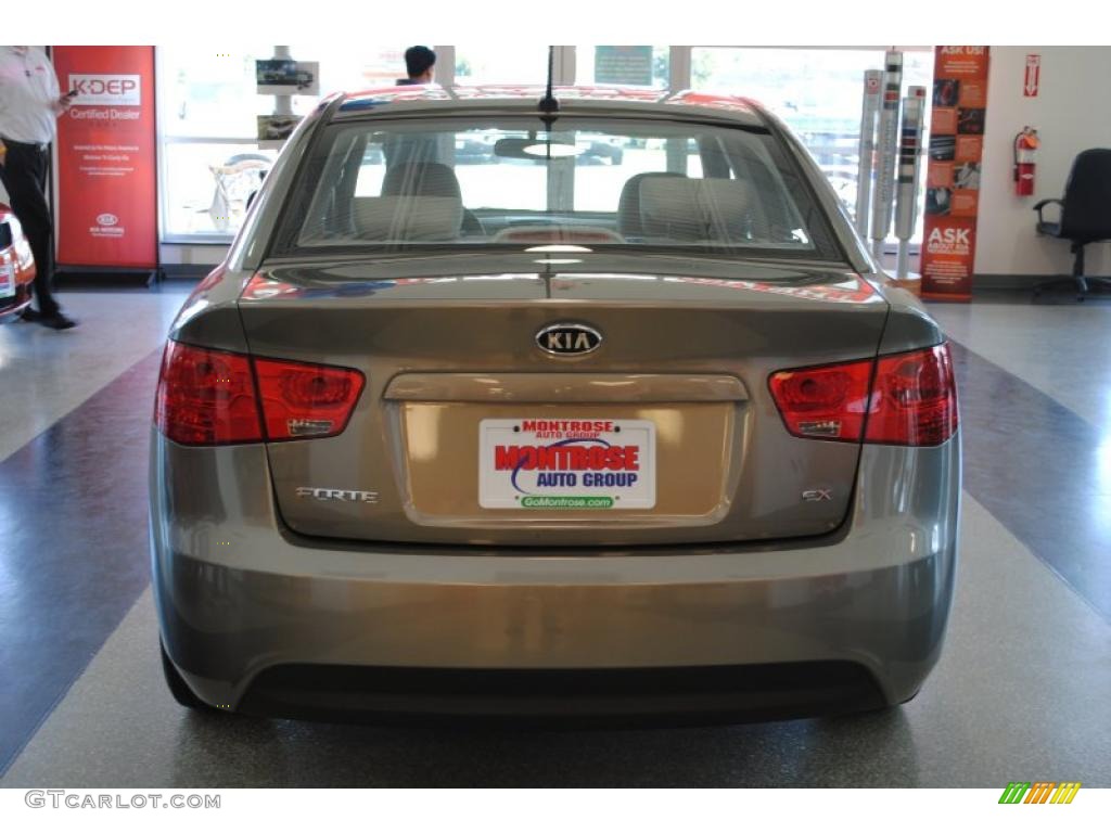 2010 Forte EX - Titanium / Stone photo #6