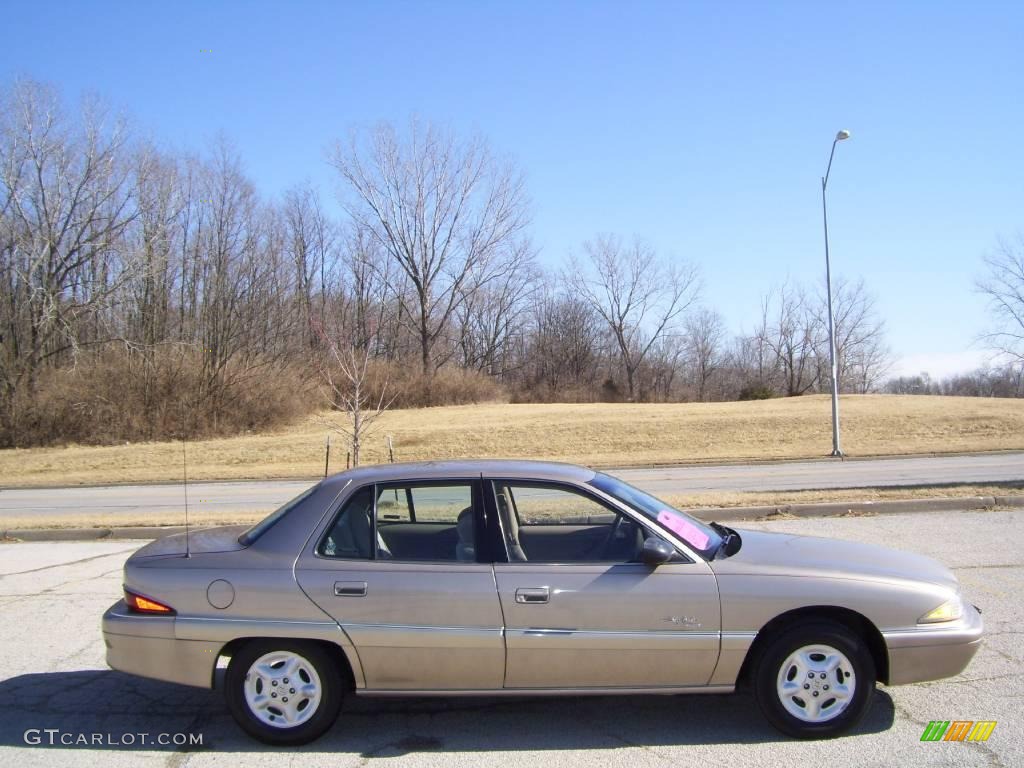 1997 Skylark Custom Sedan - Light Sandrift Metallic / Taupe photo #1
