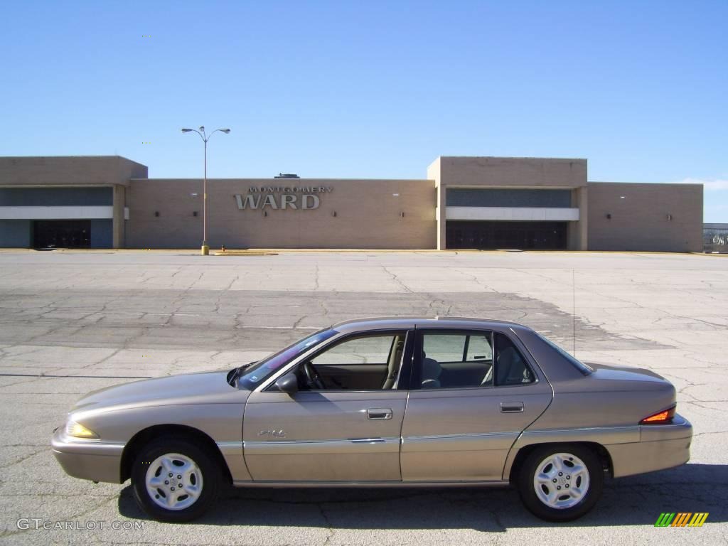 1997 Skylark Custom Sedan - Light Sandrift Metallic / Taupe photo #5