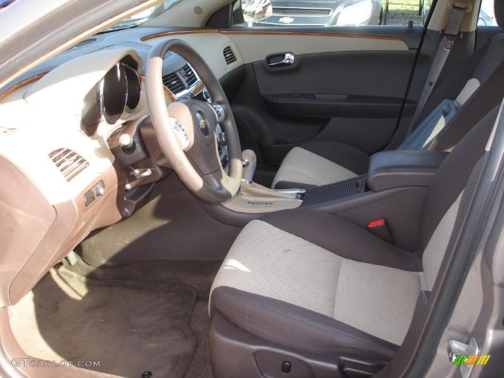 2008 Malibu LT Sedan - Sandstone Metallic / Cocoa/Cashmere Beige photo #9