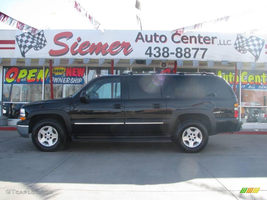 2004 Suburban 1500 LT 4x4 - Black / Tan/Neutral photo #1