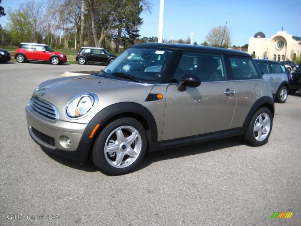 2010 Cooper Hardtop - Sparkling Silver Metallic / Grey/Carbon Black photo #1