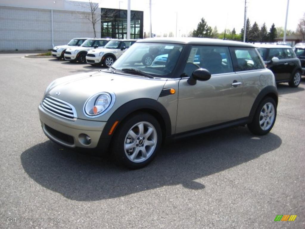 2010 Cooper Hardtop - Sparkling Silver Metallic / Grey/Carbon Black photo #1