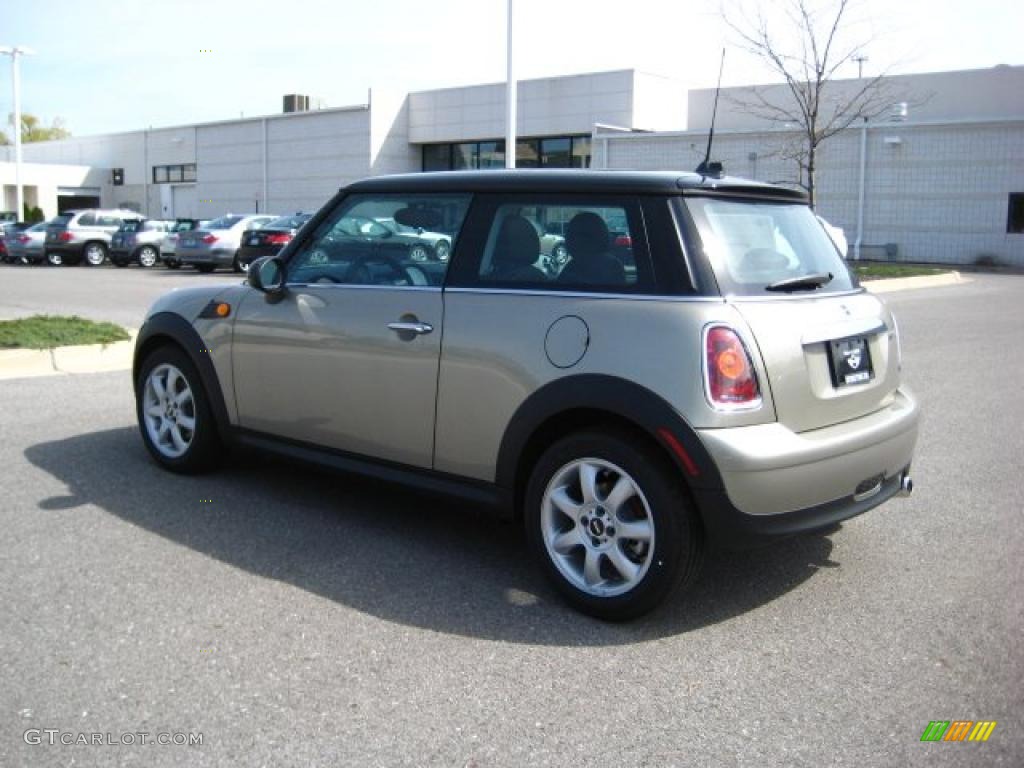 2010 Cooper Hardtop - Sparkling Silver Metallic / Grey/Carbon Black photo #3