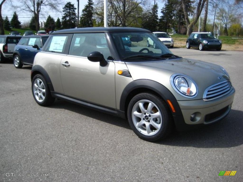 2010 Cooper Hardtop - Sparkling Silver Metallic / Grey/Carbon Black photo #7