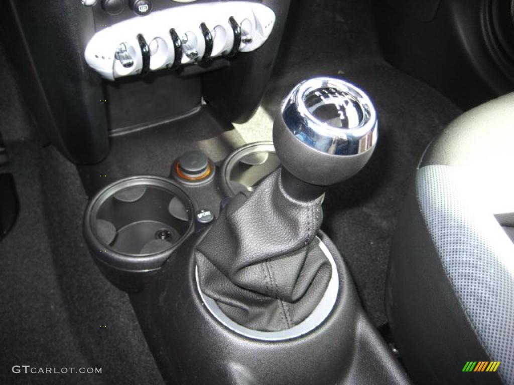 2010 Cooper Hardtop - Sparkling Silver Metallic / Grey/Carbon Black photo #15