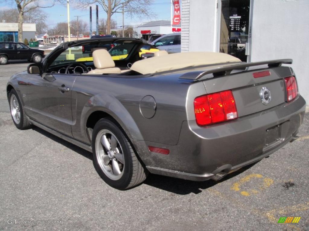 2005 Mustang GT Premium Convertible - Mineral Grey Metallic / Medium Parchment photo #5