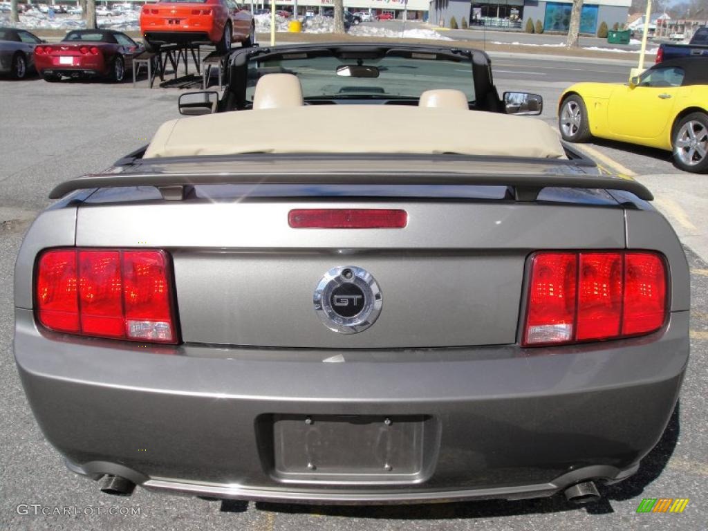 2005 Mustang GT Premium Convertible - Mineral Grey Metallic / Medium Parchment photo #6