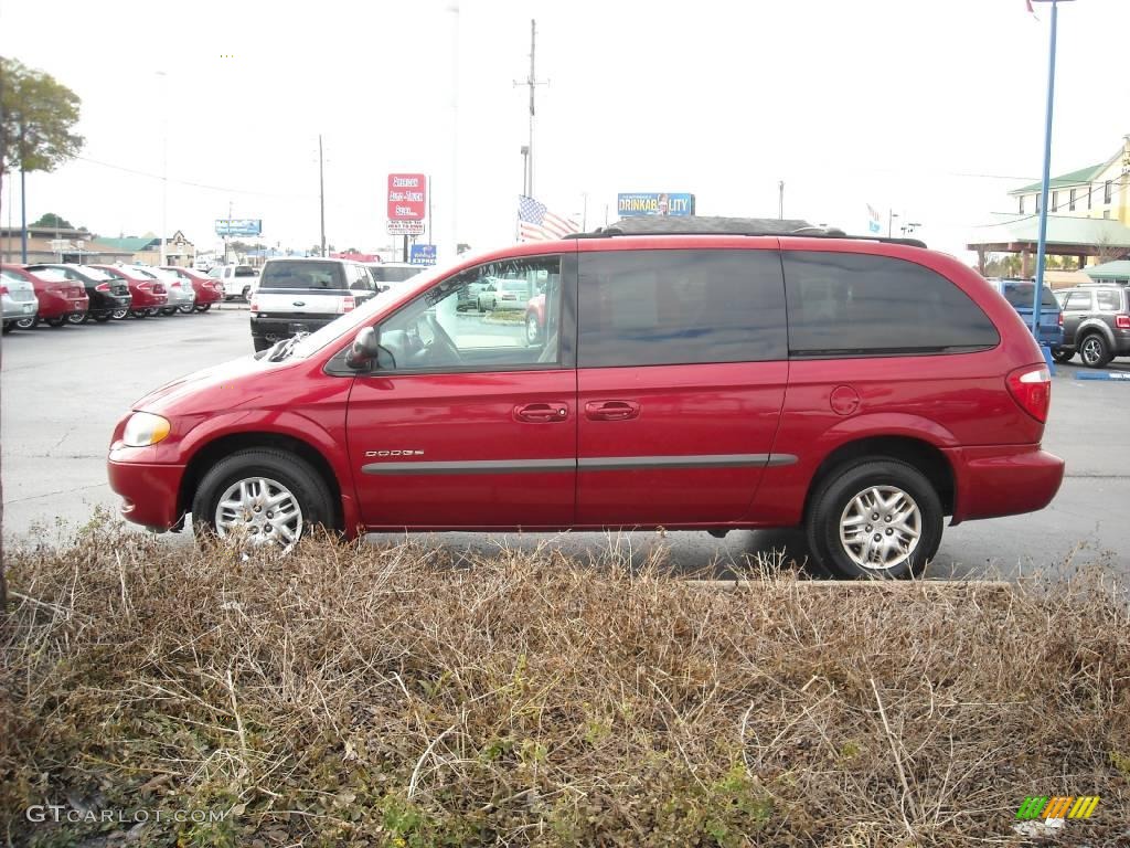 2001 Grand Caravan Sport - Inferno Red Pearlcoat / Taupe photo #6