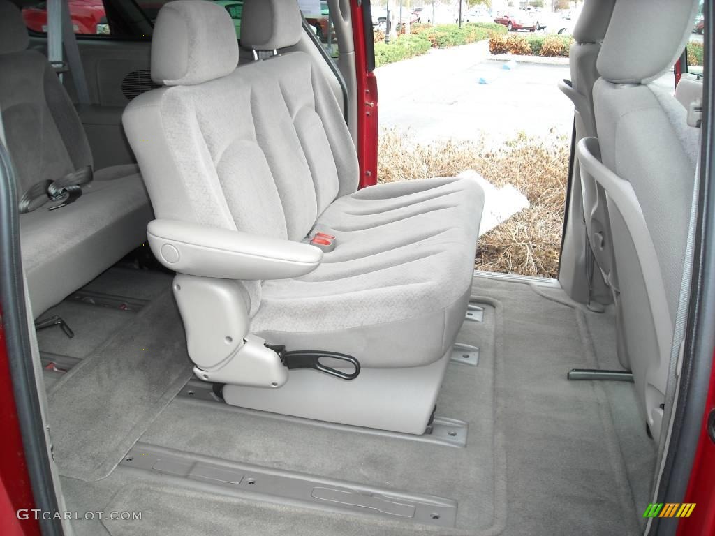 2001 Grand Caravan Sport - Inferno Red Pearlcoat / Taupe photo #20