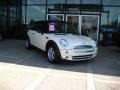 Pepper White - Cooper Hardtop Photo No. 1