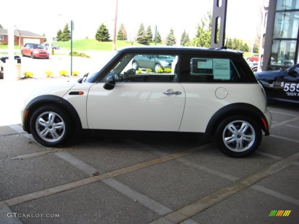 2006 Cooper Hardtop - Pepper White / Black/Panther Black photo #5