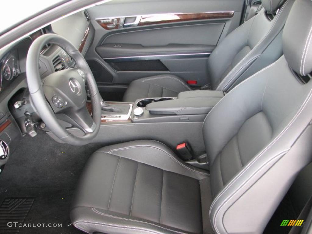 2010 E 350 Coupe - Arctic White / Black photo #8