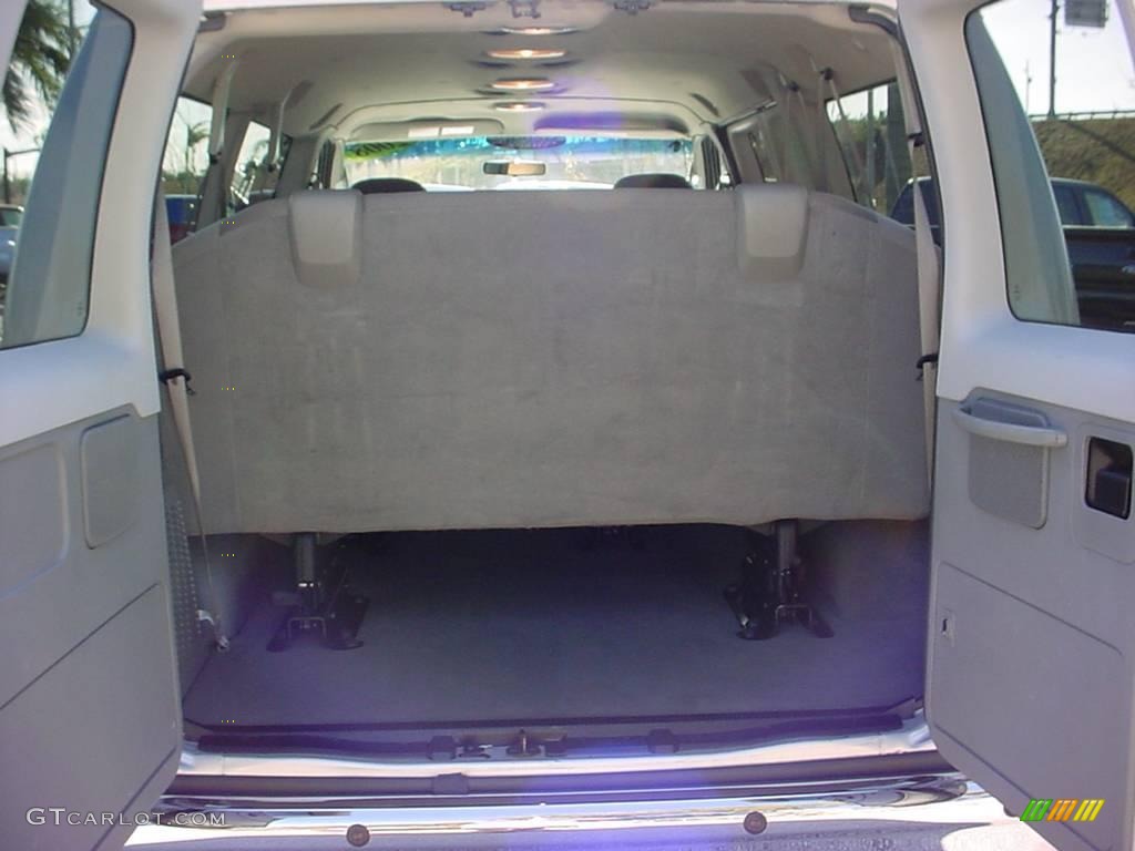 2008 E Series Van E350 Super Duty XLT Passenger - Silver Metallic / Medium Flint photo #5