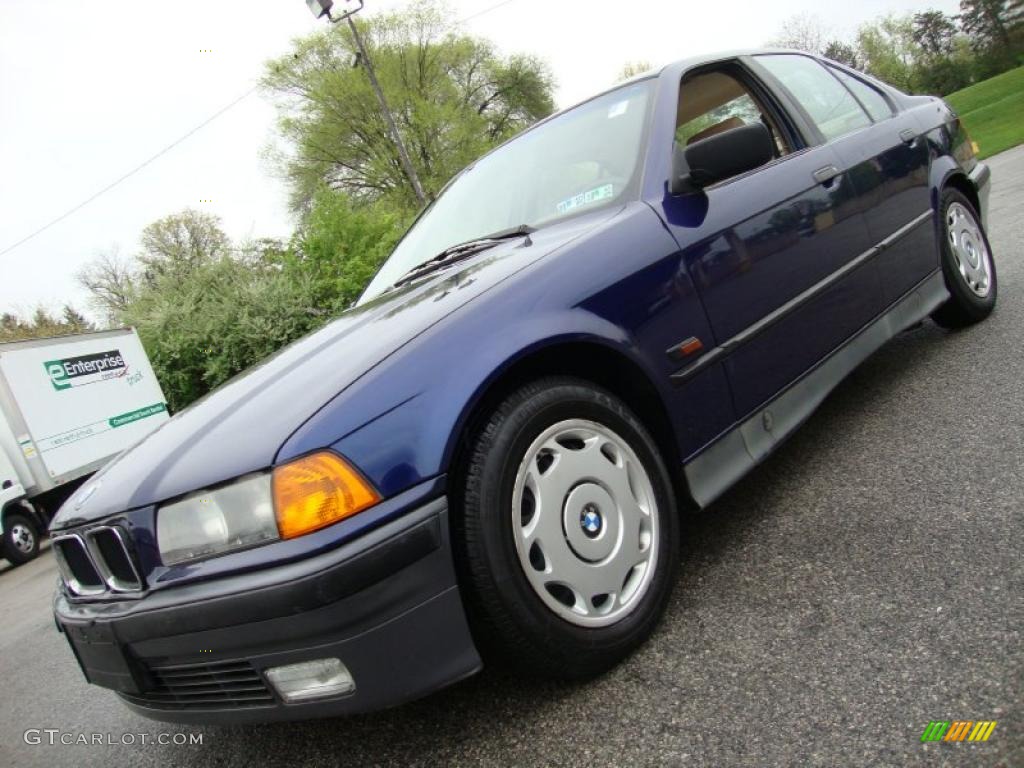 1994 3 Series 318i Sedan - Malediven Blue Metallic / Beige photo #1
