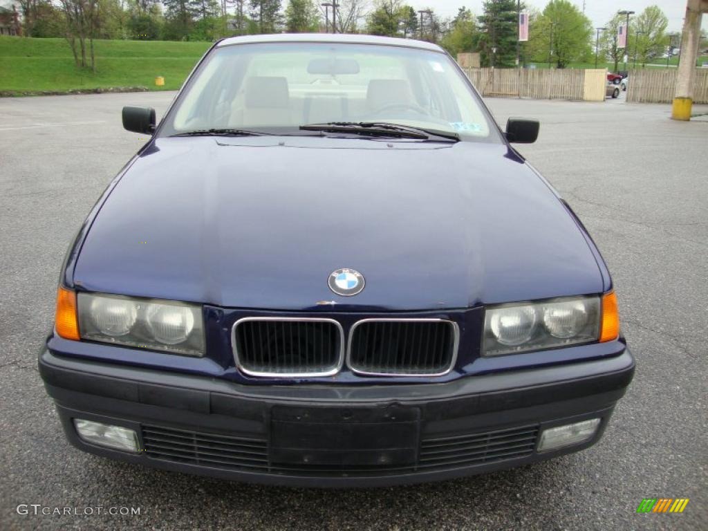 1994 3 Series 318i Sedan - Malediven Blue Metallic / Beige photo #3