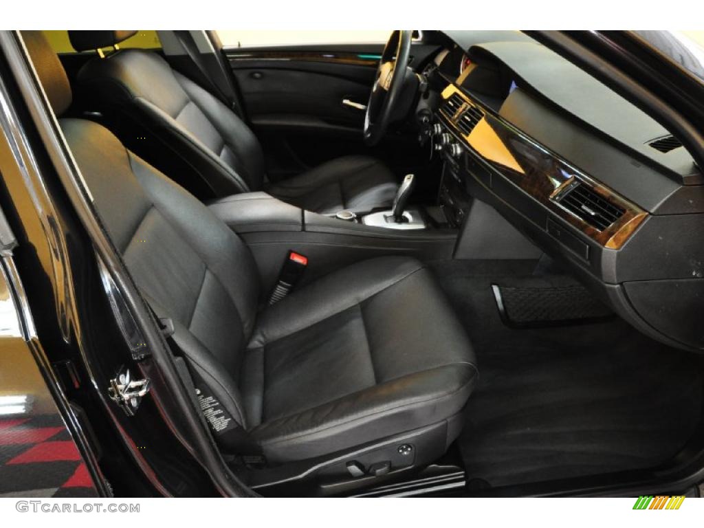 2008 5 Series 528i Sedan - Jet Black / Black photo #17