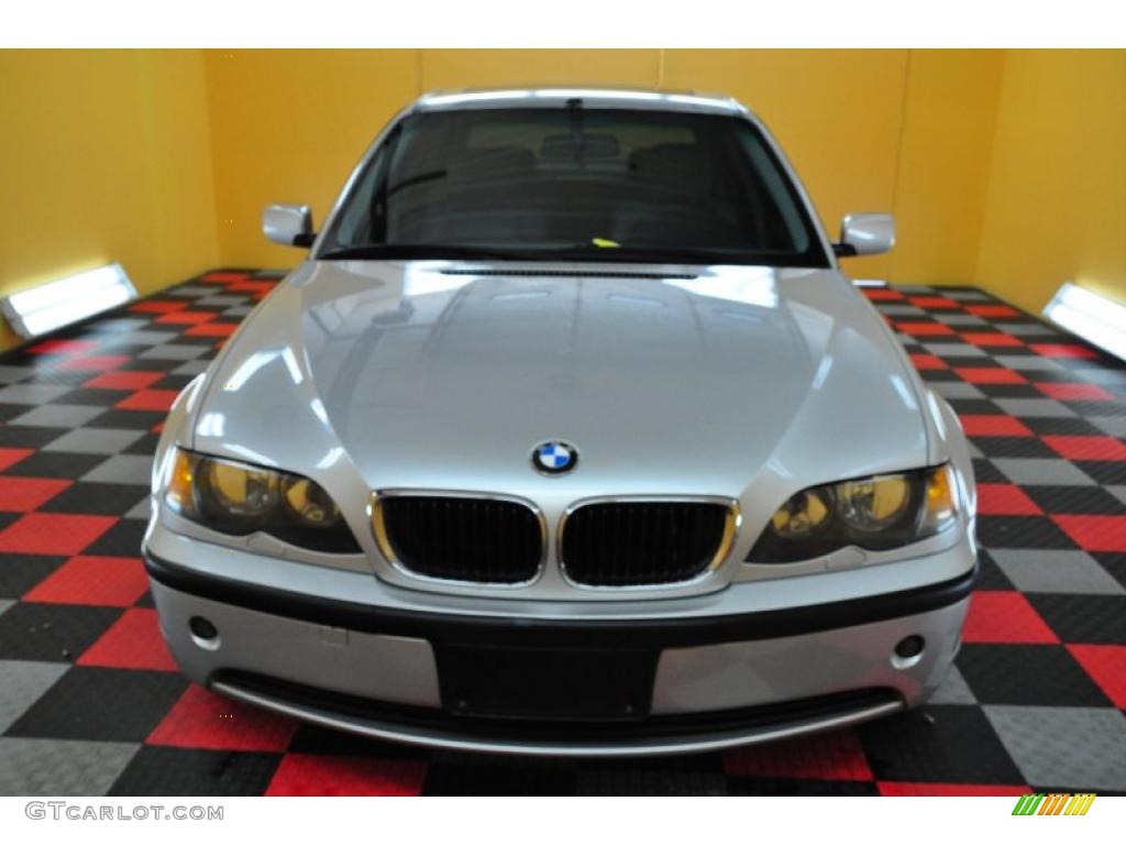 2002 3 Series 325i Sedan - Titanium Silver Metallic / Grey photo #2